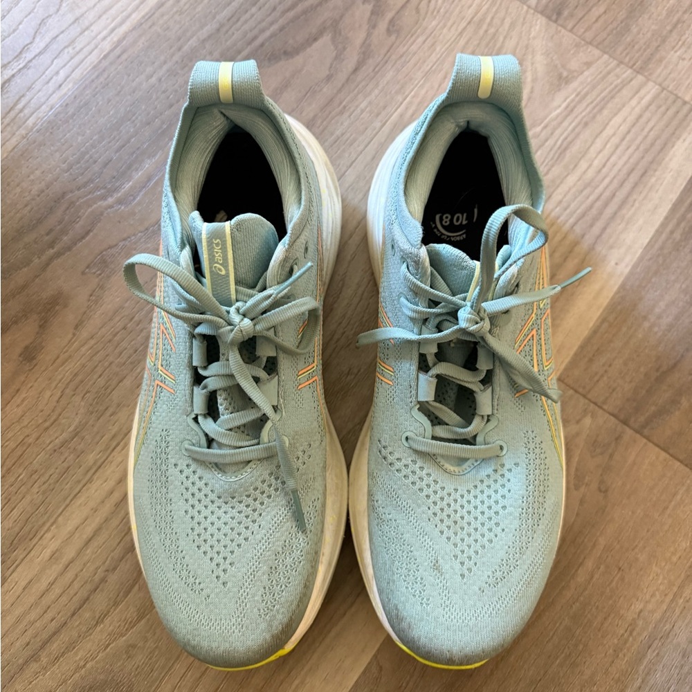 ASICS women’s gel nimbus running shoes